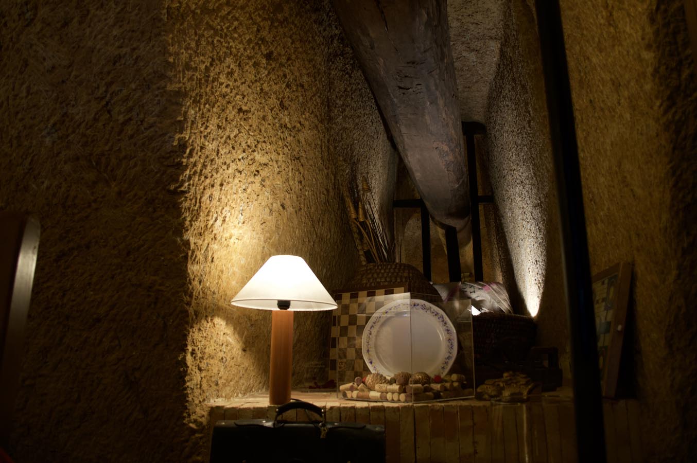 Interior de Cueva Restaurante Los Poinos en Valdevimbre