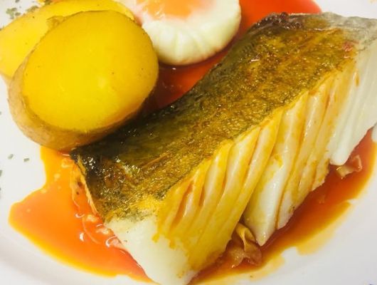 Platos de cocina leonesa en Los Poinos
