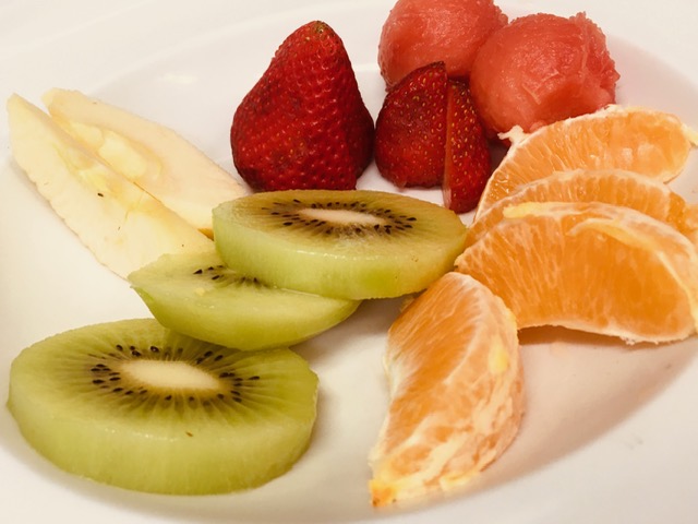 Plato de frutas de temporada